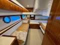 Riviera 4800 Sport Yacht Platinum Edition