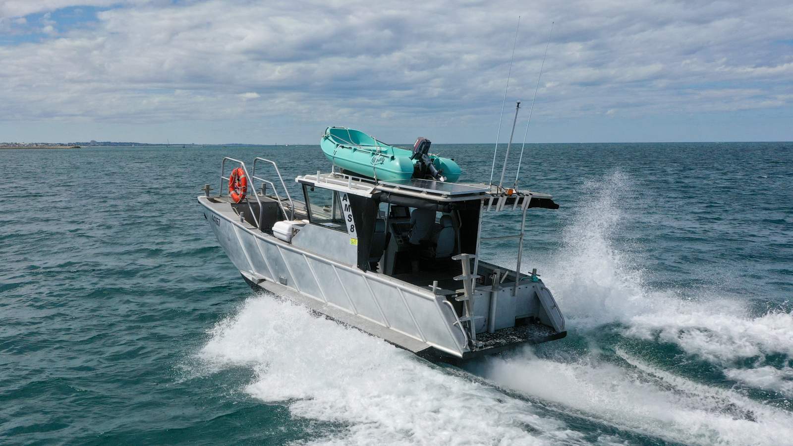 Oceanic 7.9 Commercial Vessel