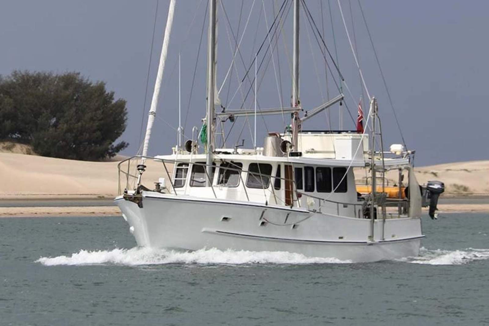 Bert Ellis Moreton Bay Cruiser Ketch Rigged