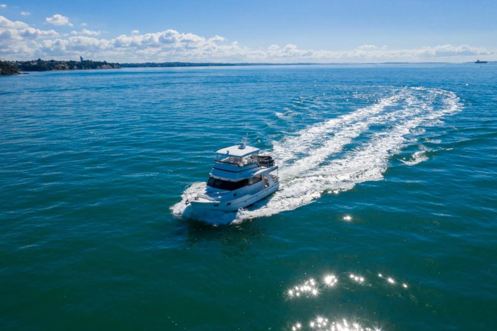 Integrity 380 Flybridge