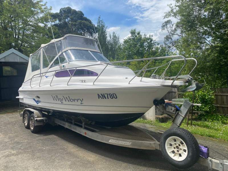 Haines Signature 702SB