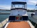 Cresta 32 Flybridge Fiberglass Shaft Drive (Sydney Harbour)