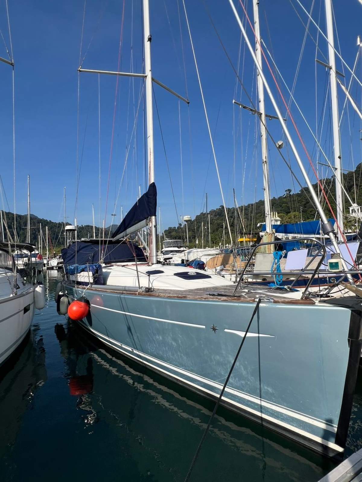 Jeanneau Sun Odyssey 42i for sale with Seaspray Yacht Sales Langkawi.:Jeanneau 42i for sale