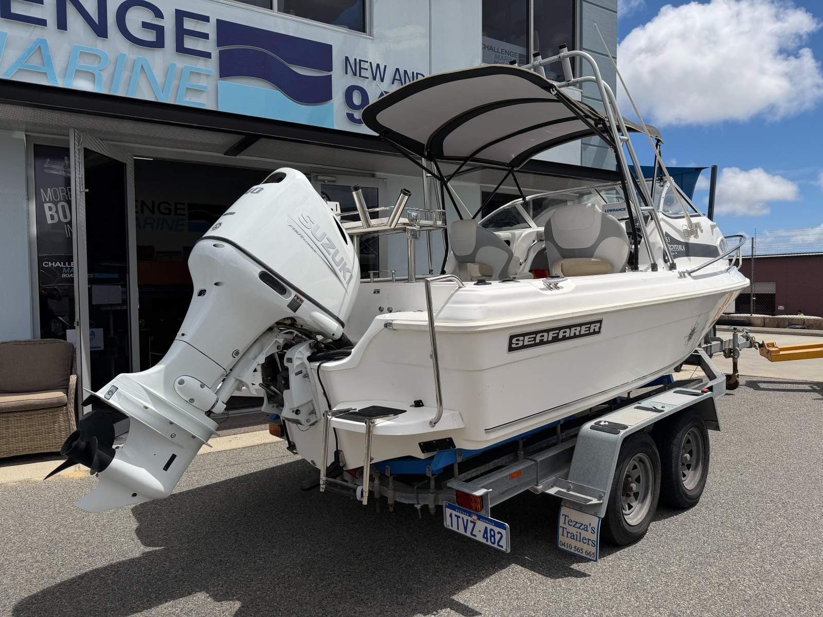 Seafarer Ventura 5.5 Half Cabin with Suzuki 140HP 2020 Model