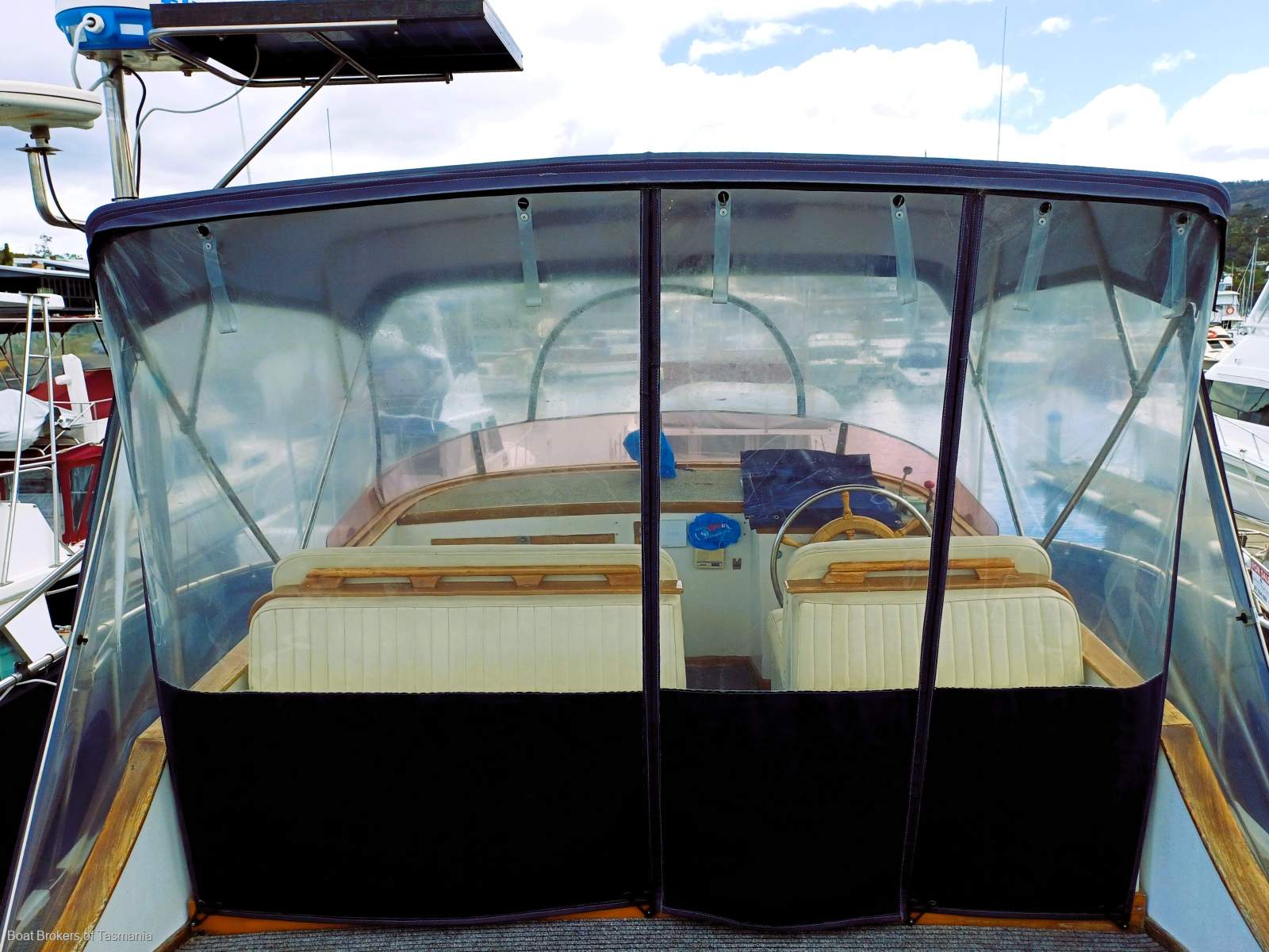 Regency Blue Seas 36 Mk 2. A pleasure to inspect. Excellent condition. Boat Brokers of Tasmania