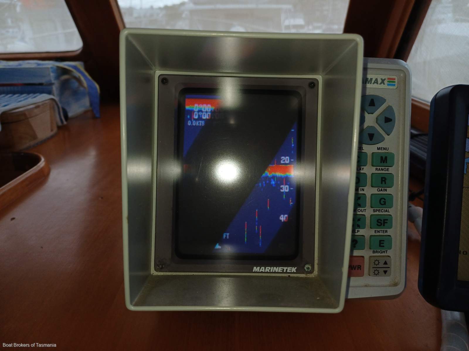 Regency Blue Seas 36 Mk 2. A pleasure to inspect. Excellent condition. Boat Brokers of Tasmania