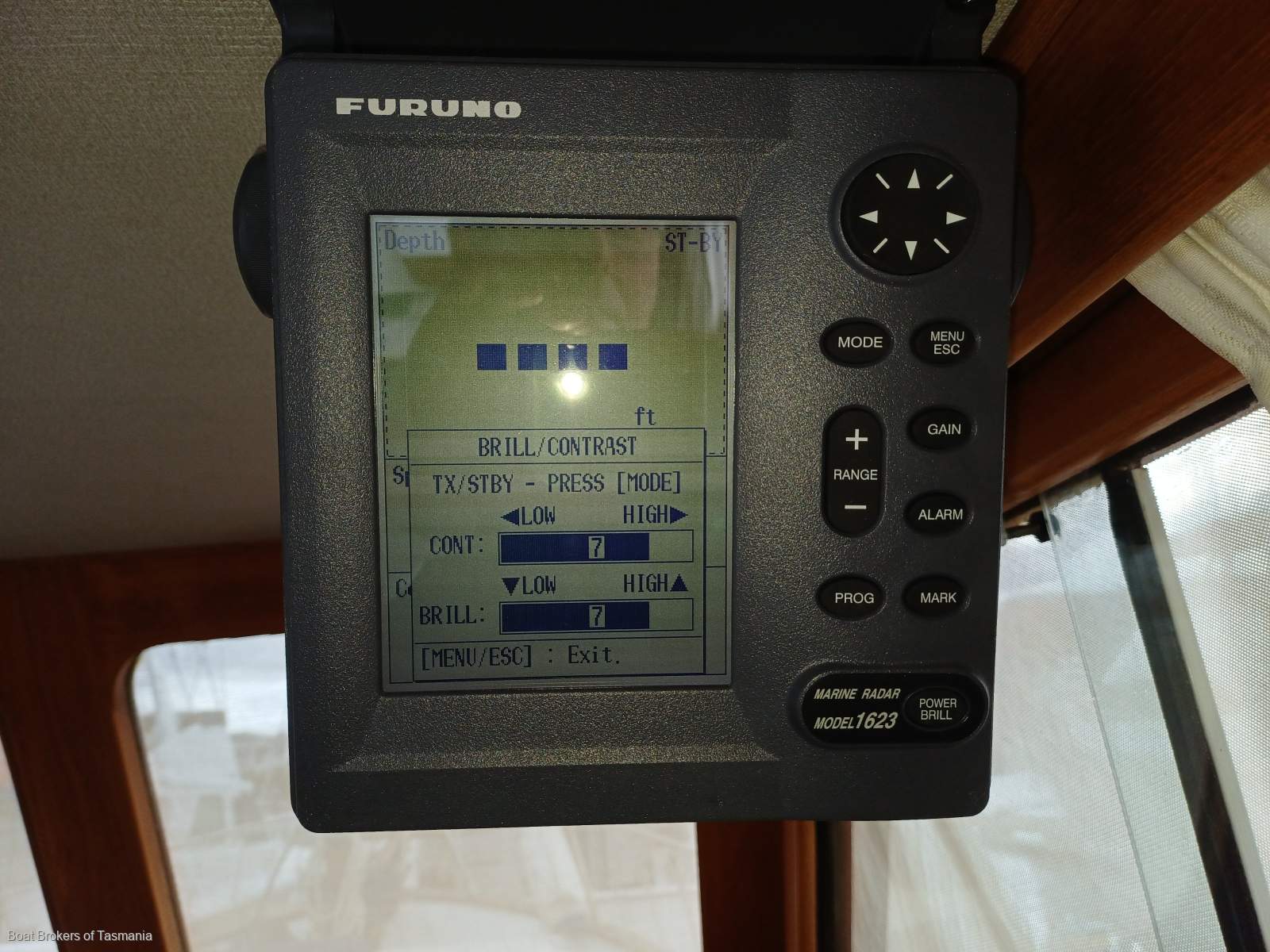 Regency Blue Seas 36 Mk 2. A pleasure to inspect. Excellent condition. Boat Brokers of Tasmania