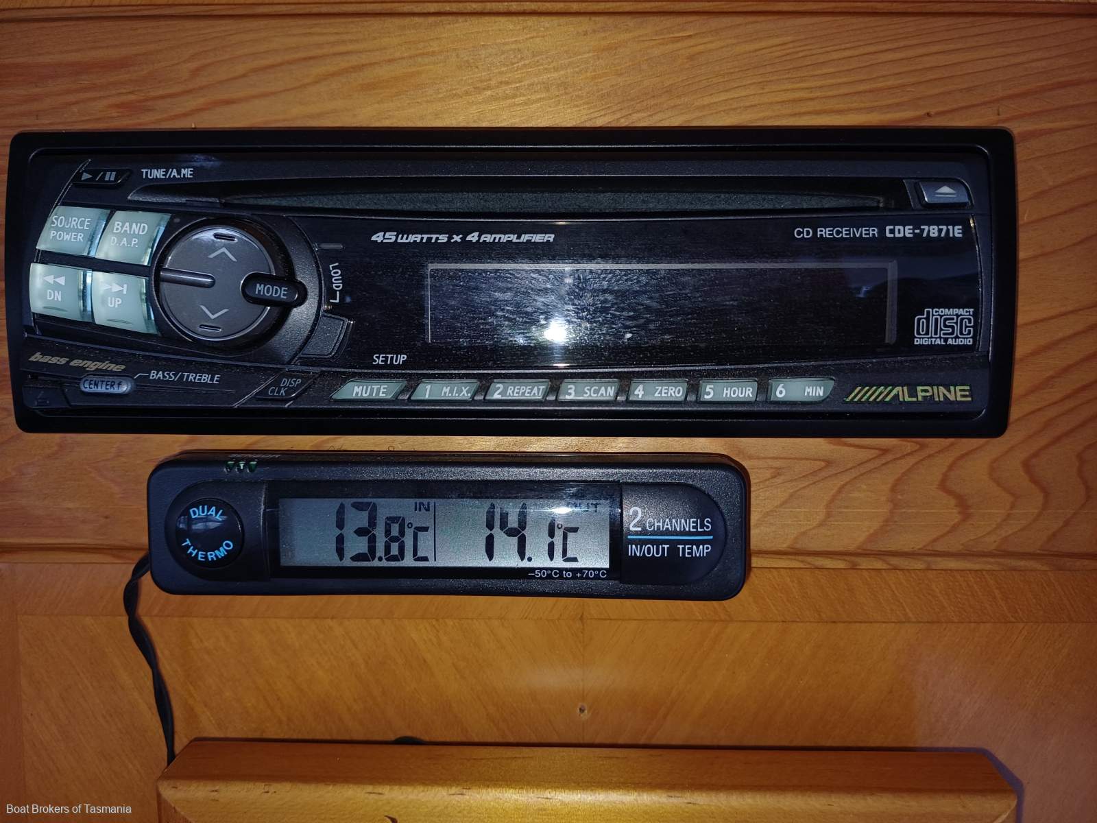 Regency Blue Seas 36 Mk 2. A pleasure to inspect. Excellent condition. Boat Brokers of Tasmania