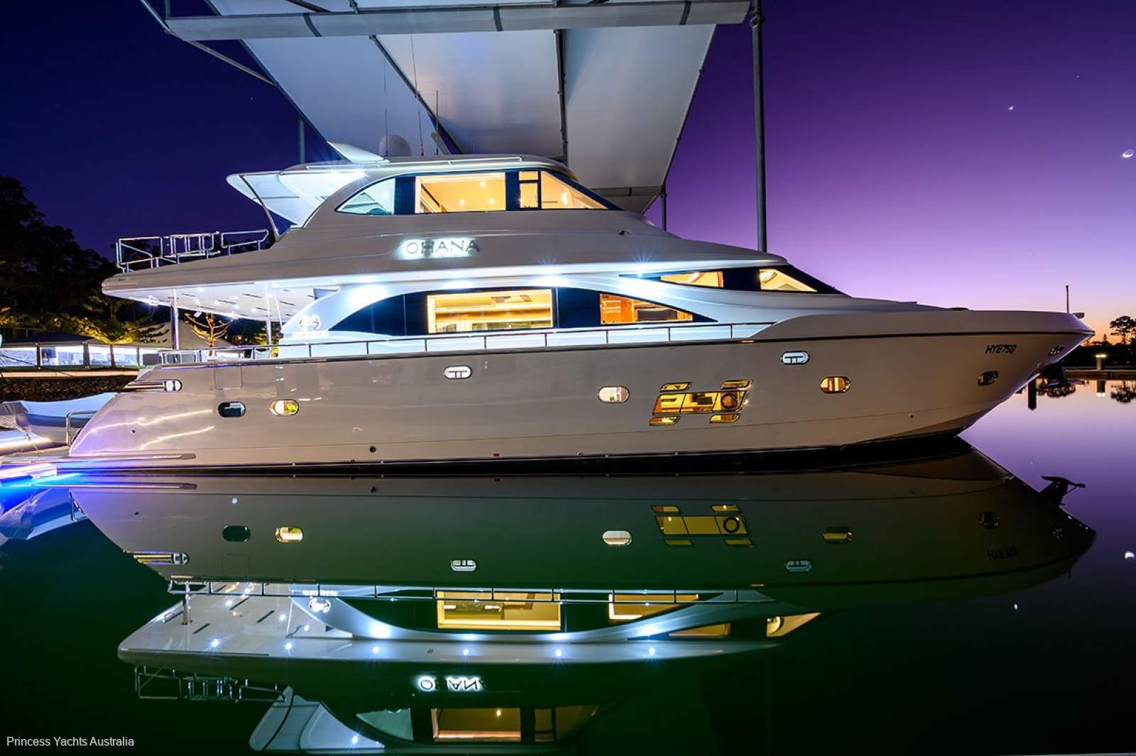 Horizon E75:Horizon Yacht for Sale