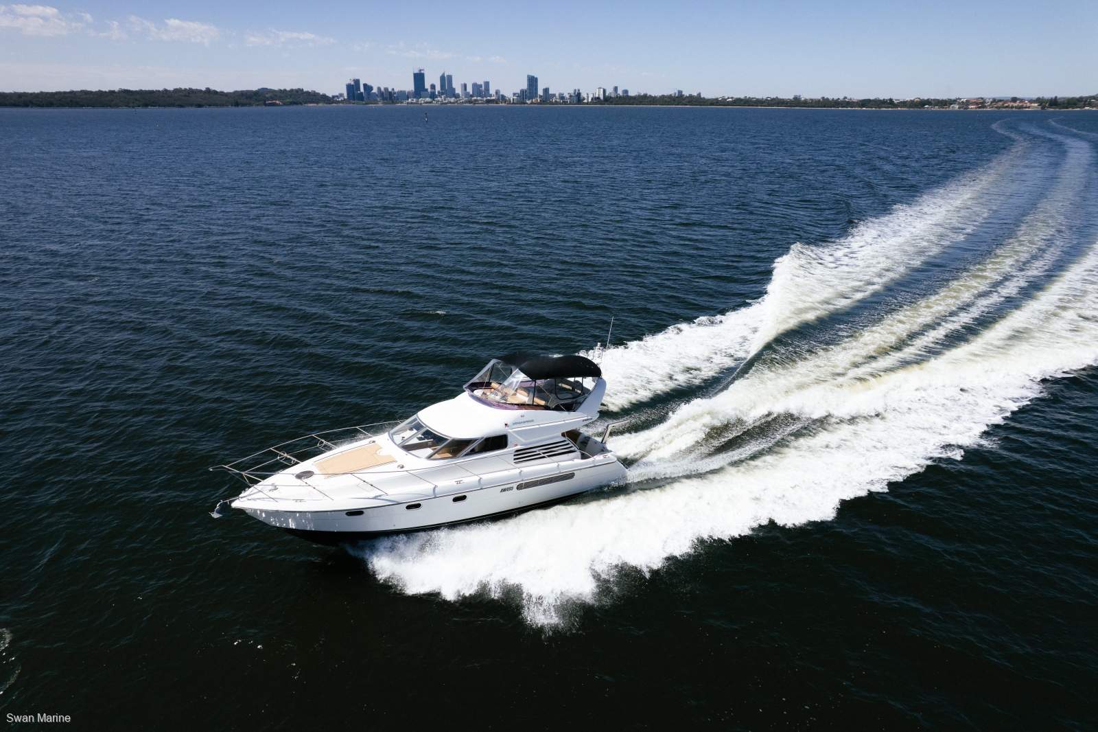 Fairline Squadron 43