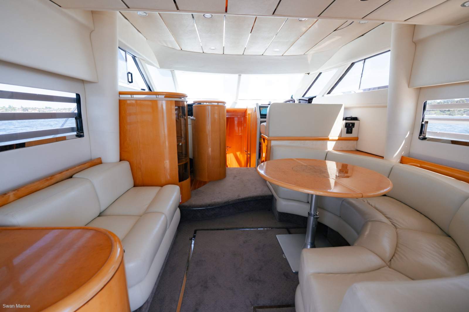 Fairline Squadron 43