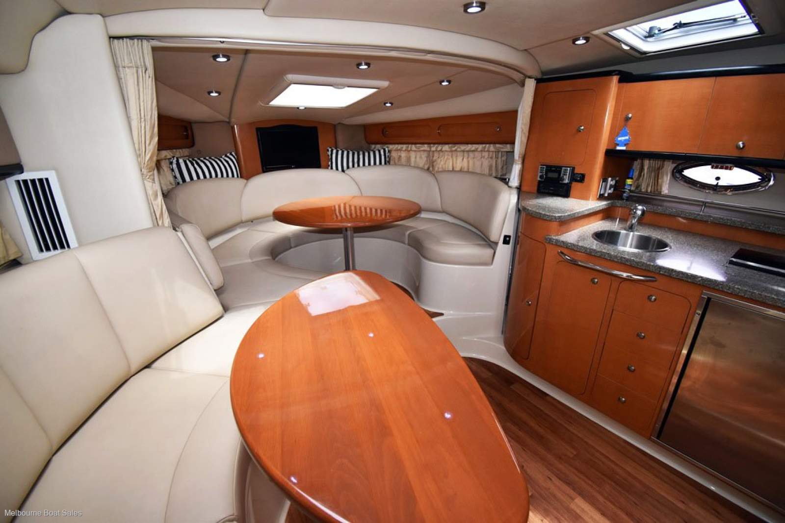Chaparral 350 Signature - GREAT VALUE