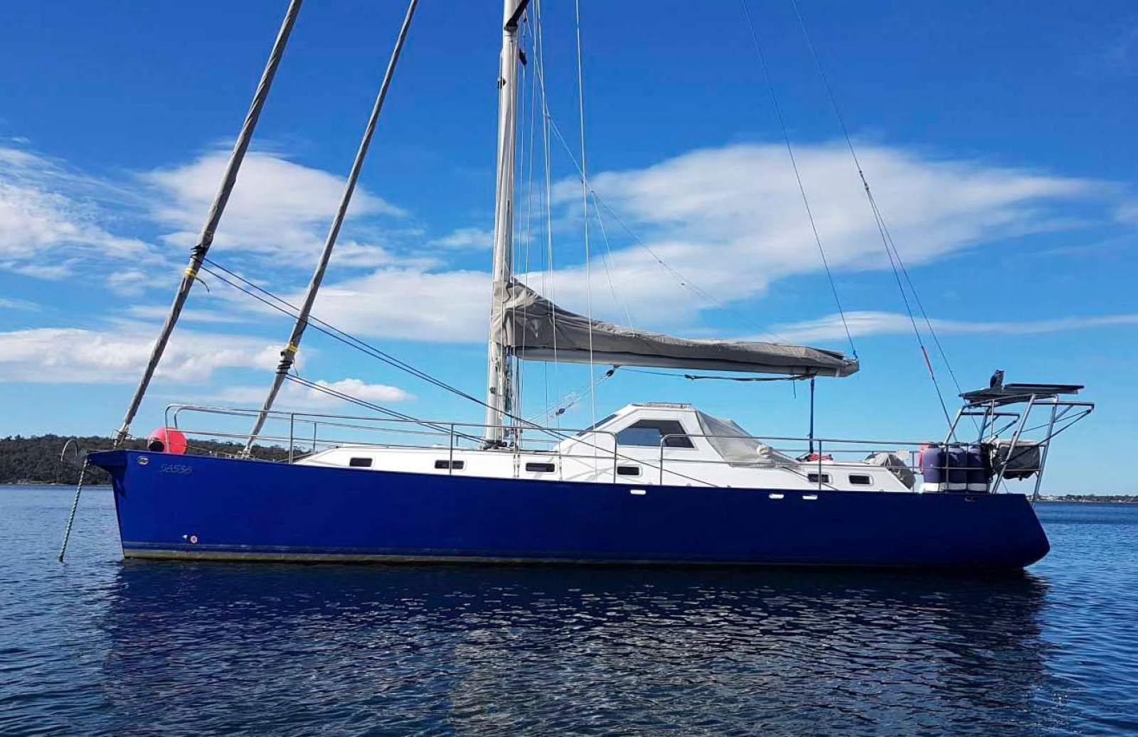 Radford 415 Centre Cockpit