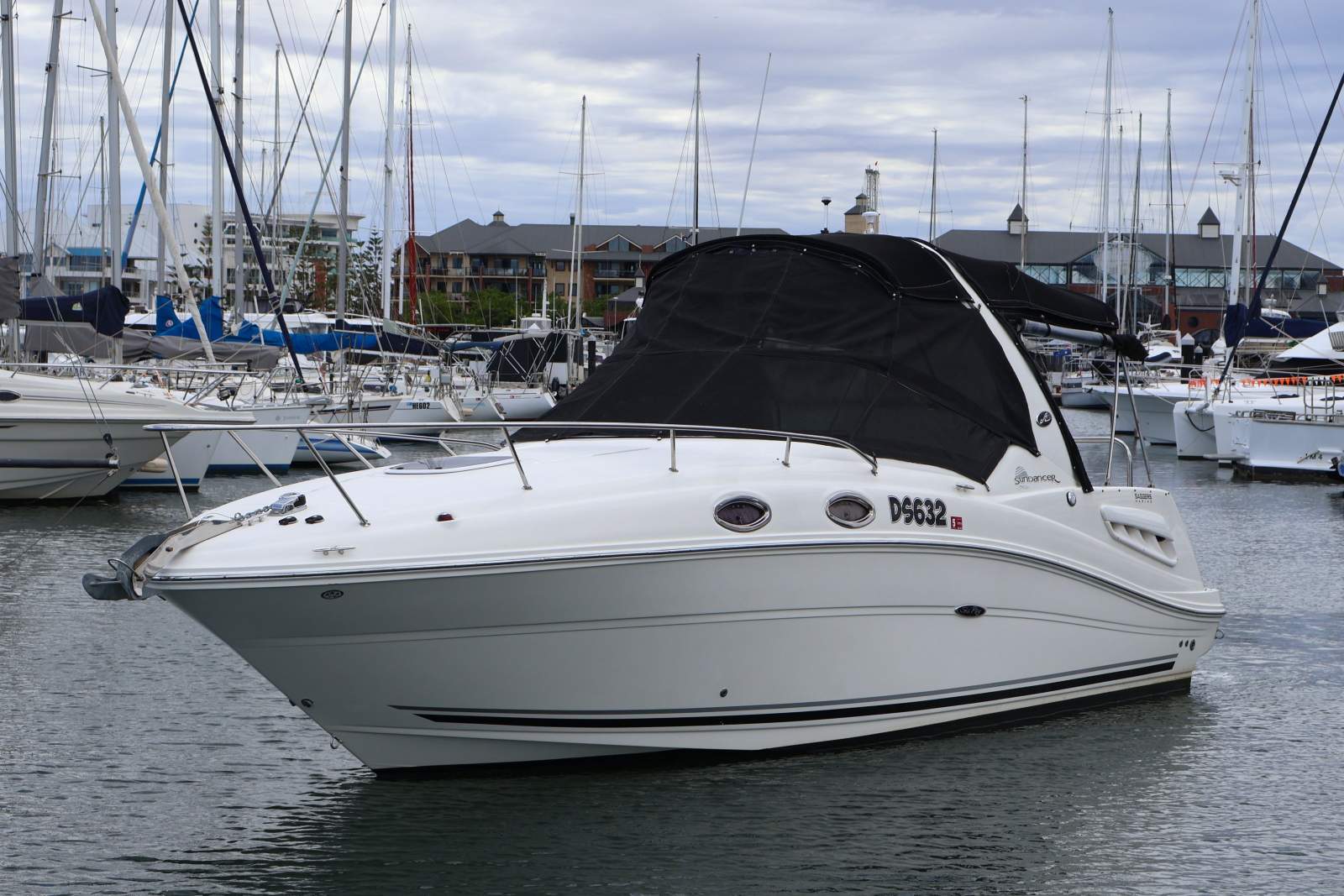Sea Ray 275 Sundancer - Refined & Ready to Go!