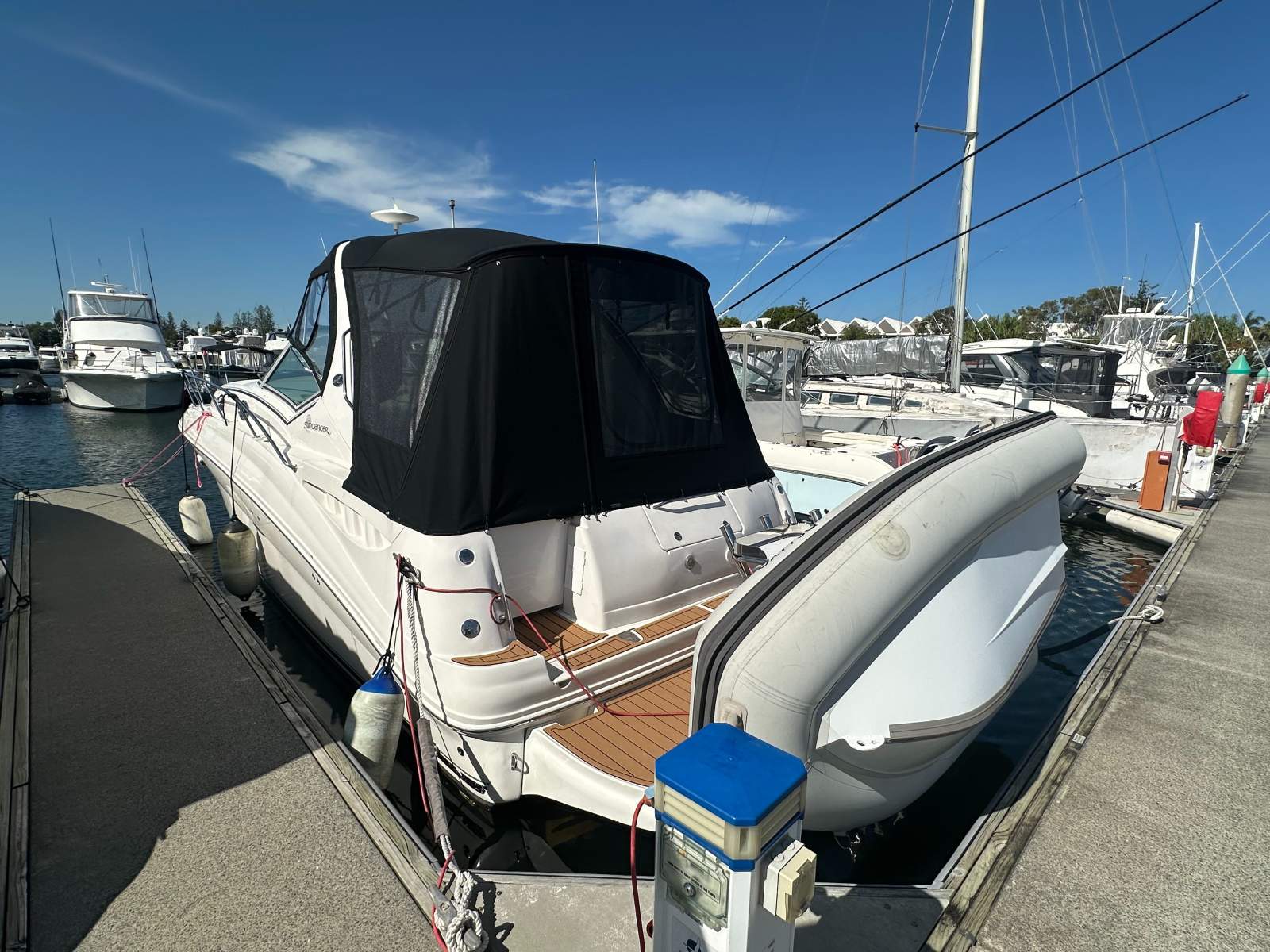 Sea Ray 355 Sundancer