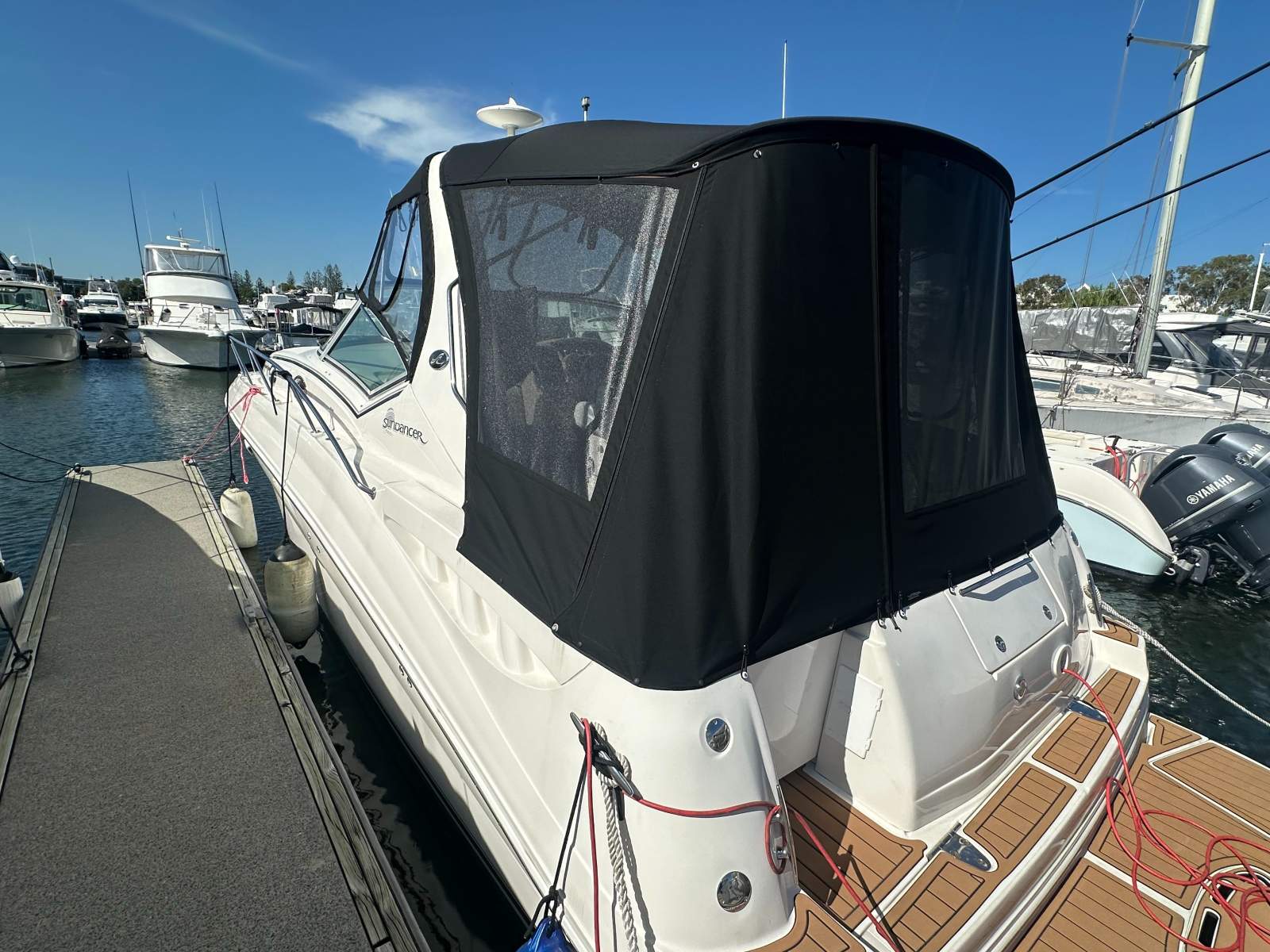 Sea Ray 355 Sundancer