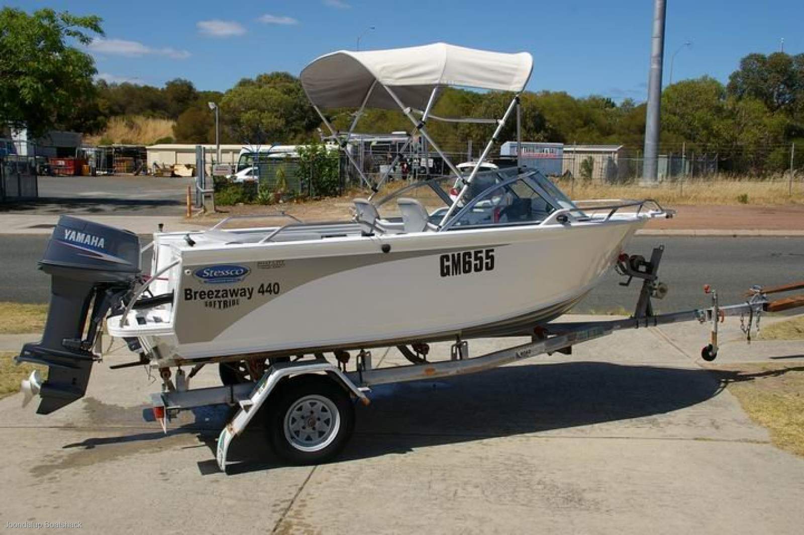 Stessco Breezaway 440 runabout