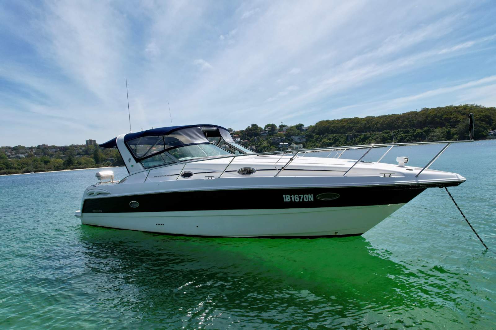 Mustang 3800 Royal Sportscruiser