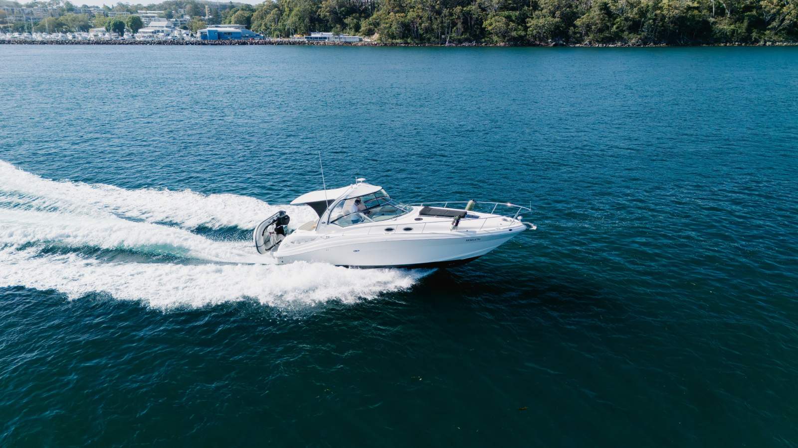 Sea Ray 375 Sundancer