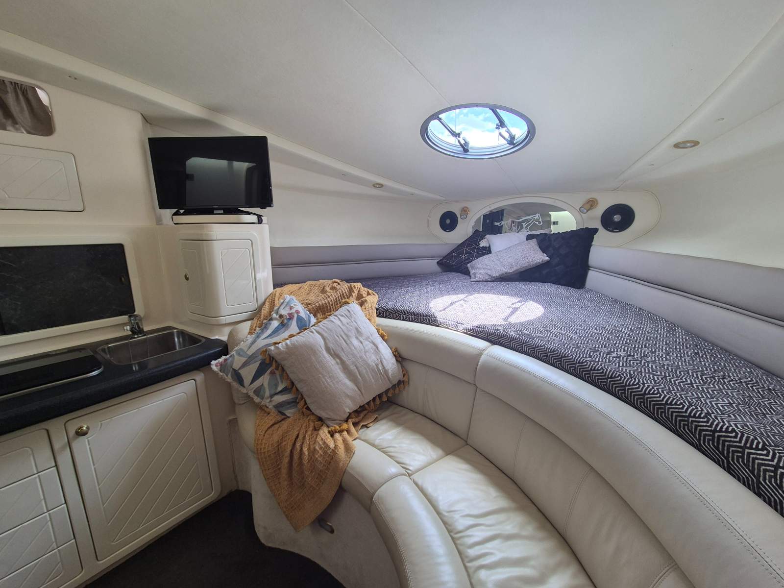 Mustang 3200LE Sportscruiser