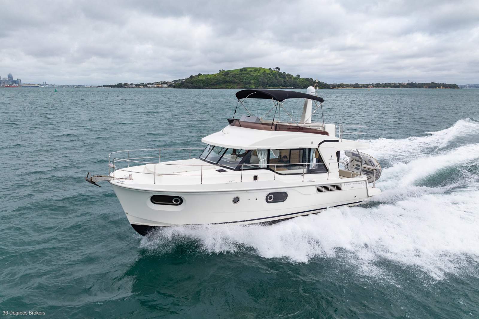 Beneteau Swift Trawler 41 Fly All interested parties over $550,000NZD considered