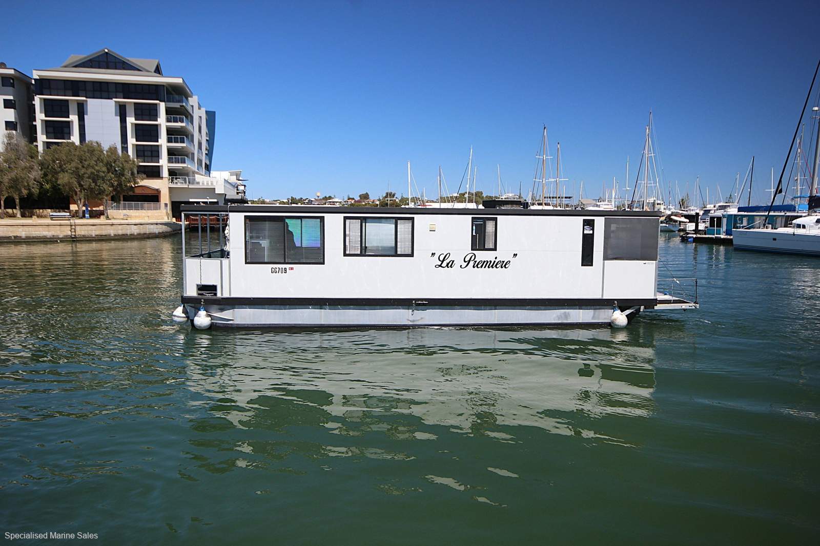 *** LA-PREMIER *** $ 319,000 ***