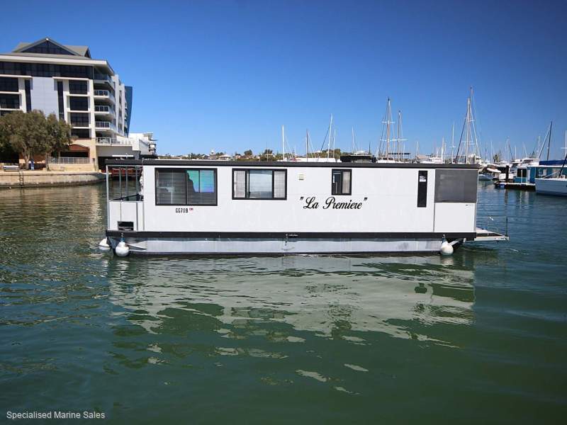 *** LA-PREMIER *** $ 319,000 ***