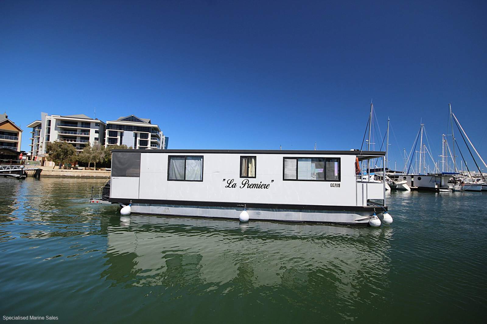 *** LA-PREMIER *** $ 319,000 ***