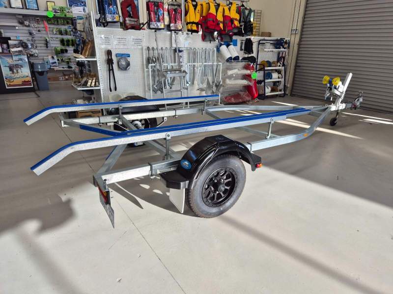 NEW Evolution Polycraft Single axle