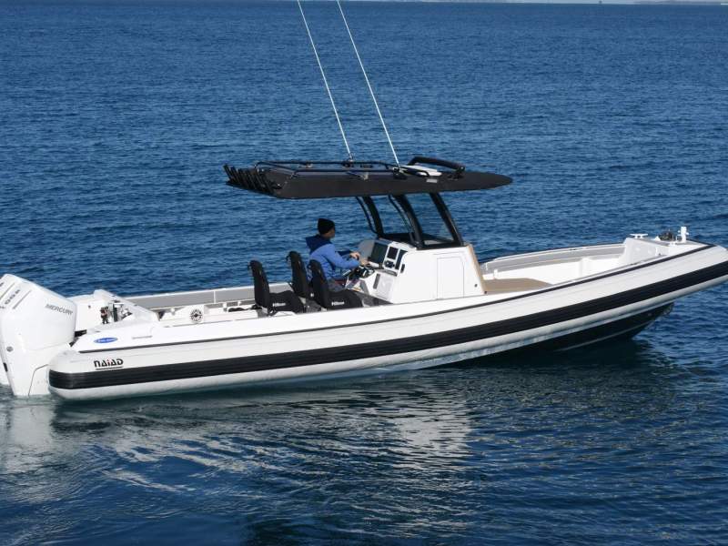 Naiad 10m Centre Console