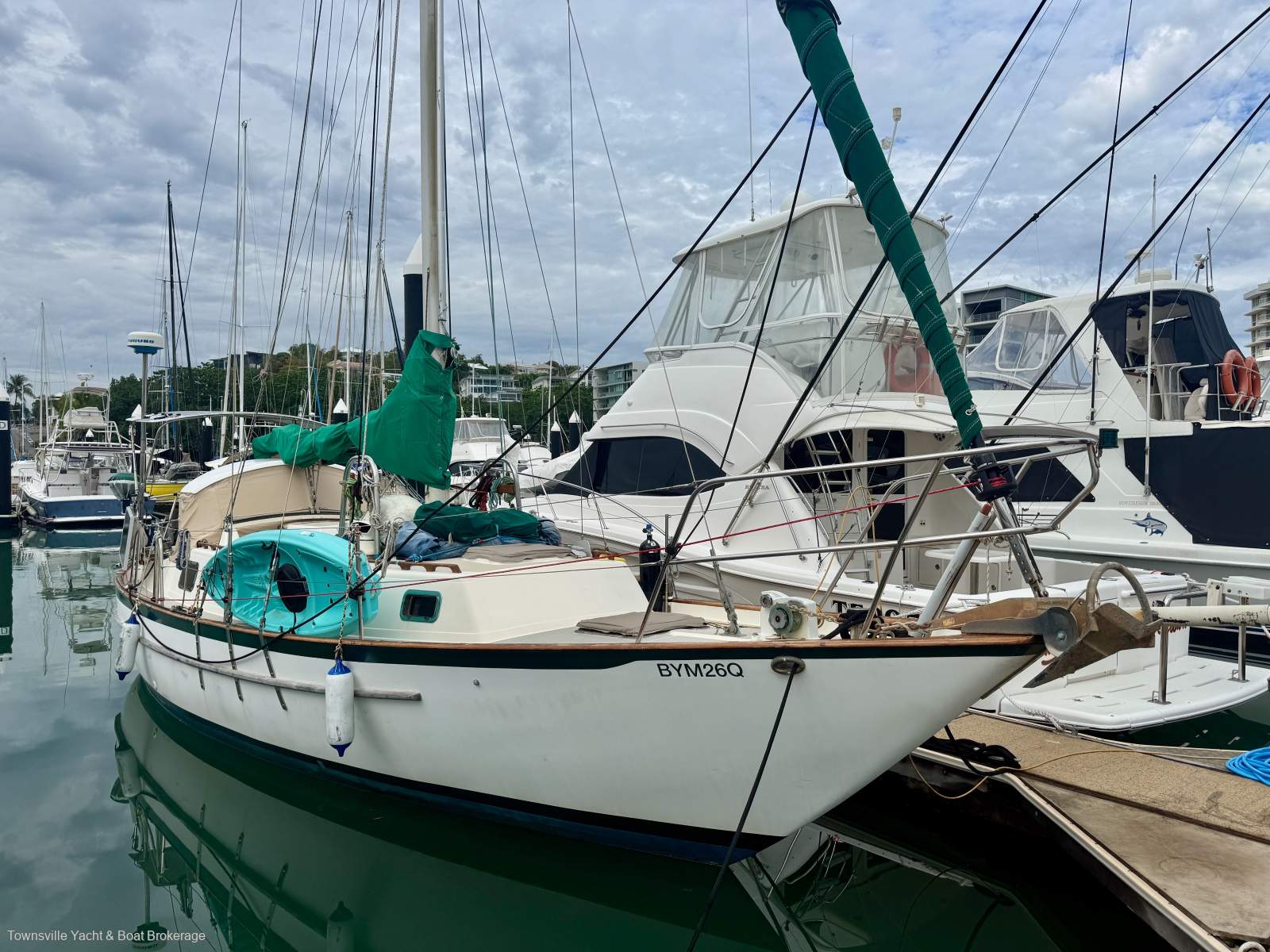 Crealock 37 Blue Water Cruiser