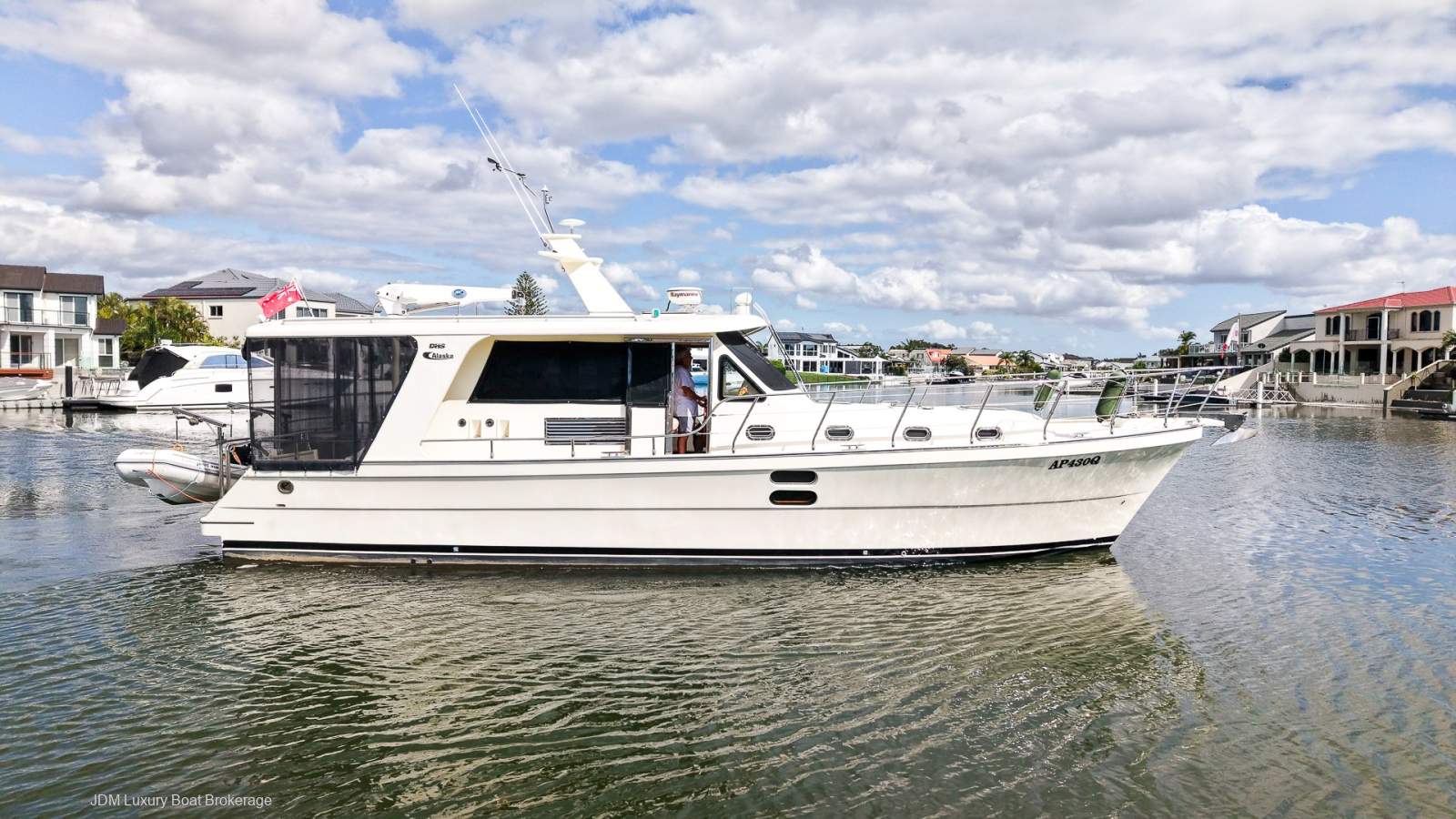 Alaska 43 Sedan