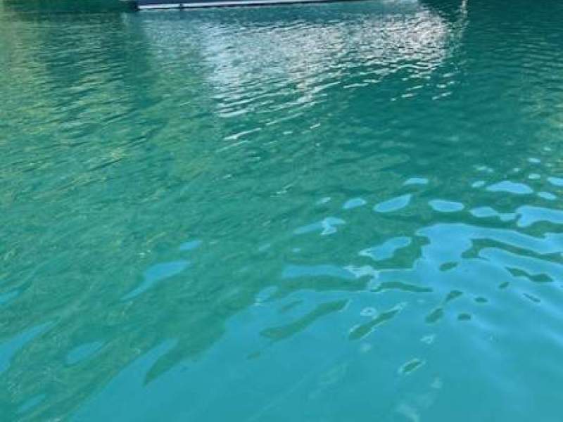 Superior 1050 Sports Sedan