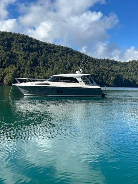 Superior 1050 Sports Sedan