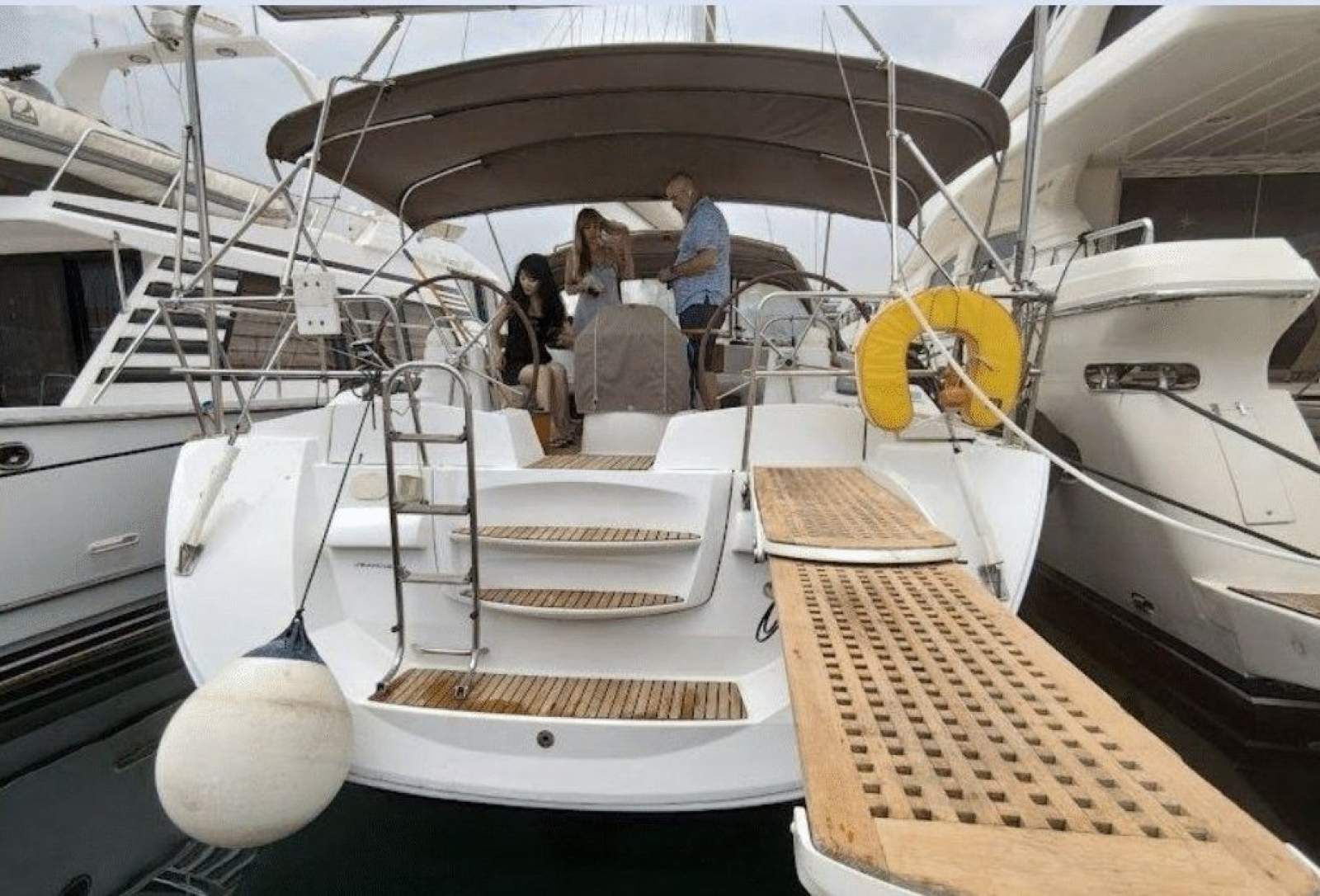 Jeanneau 53 built 2011