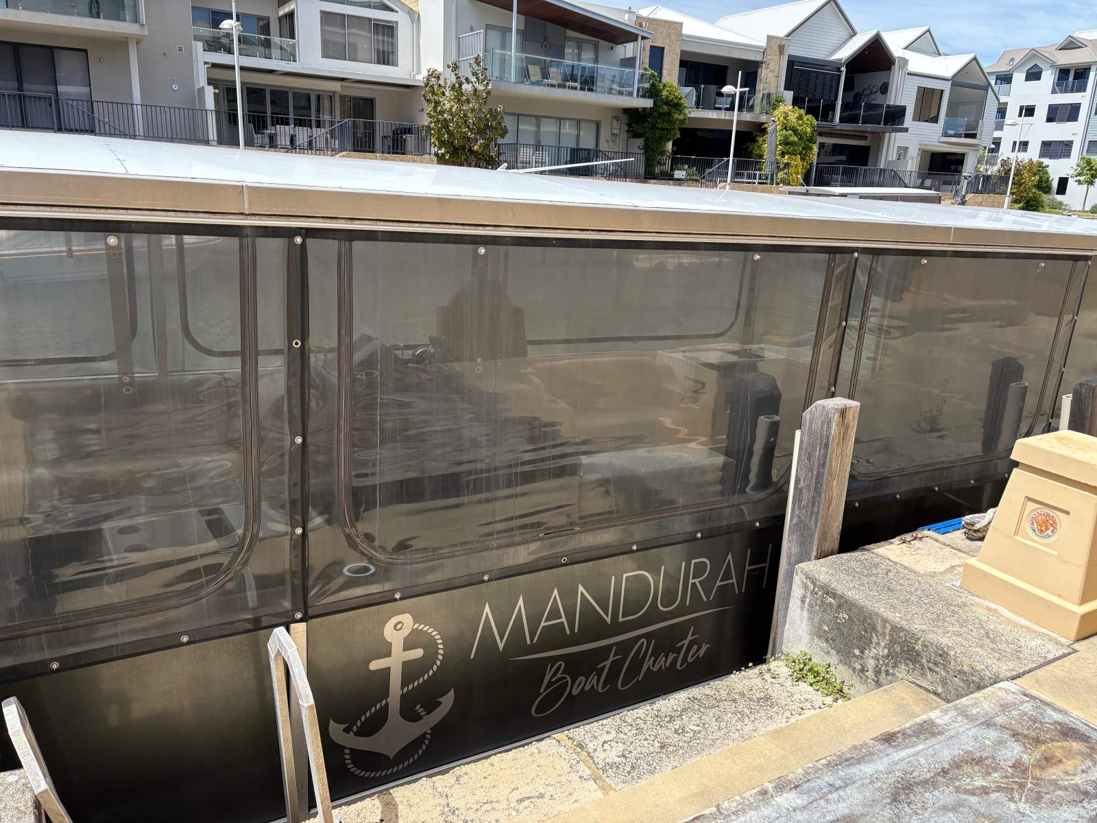 Bouvard Marine Pontoon Day Tripper Ex survey 16+2 luxury pontoon