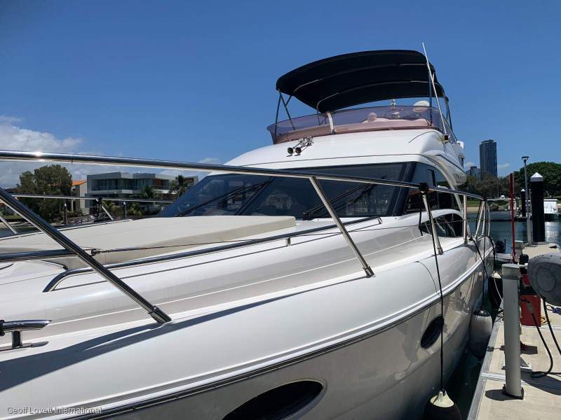 Princess 42 Flybridge Motor Yacht