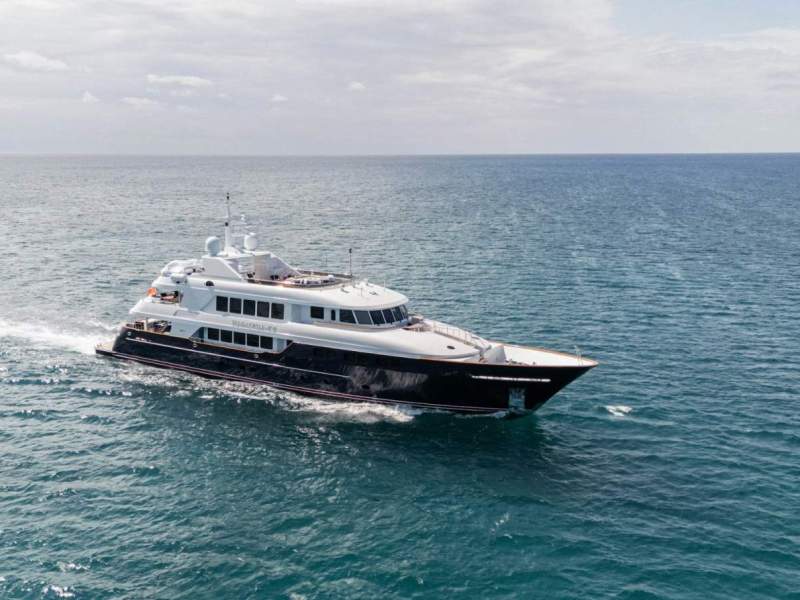 Trinity Yachts Custom 146