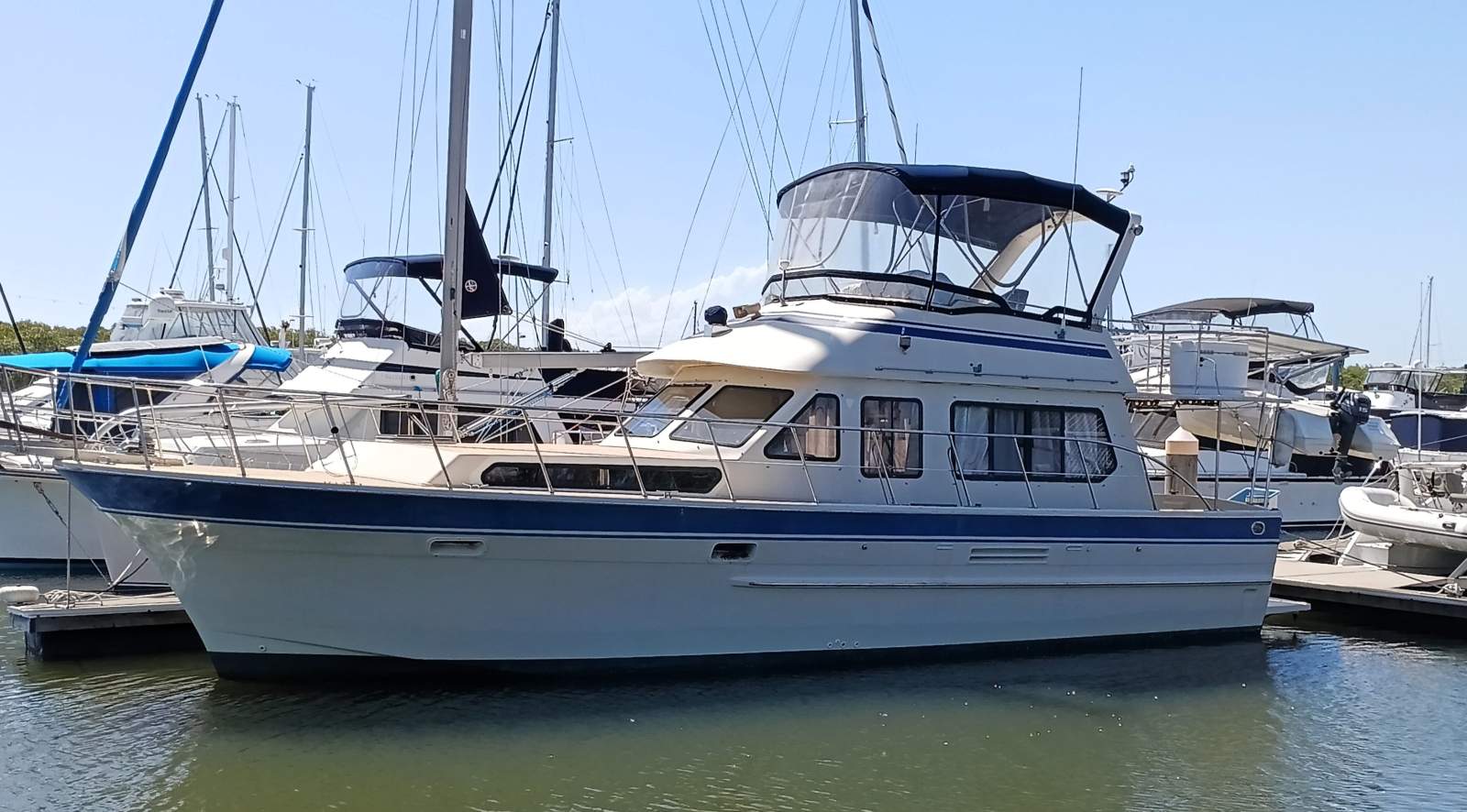 Ranger 40 Flybridge:waypointboatsales.com.au