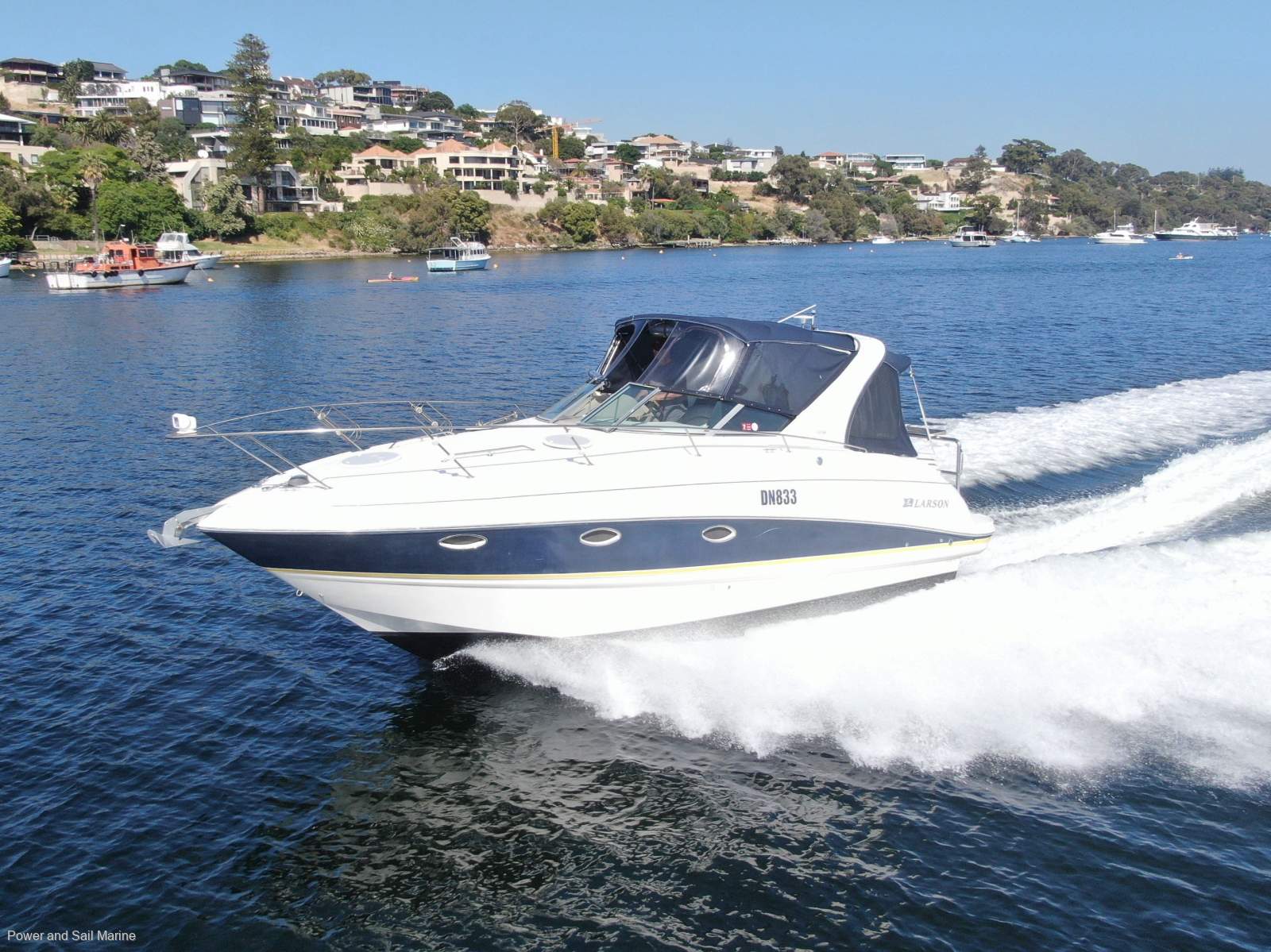 Larson Cabrio 310 Excellent Condition