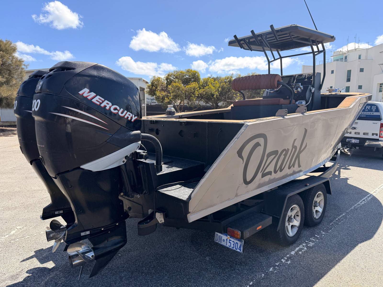 Custom 6.1m Centre Console - Powerful & Practical!