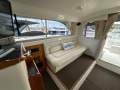 Caribbean 32 Sportsfisher Flybridge