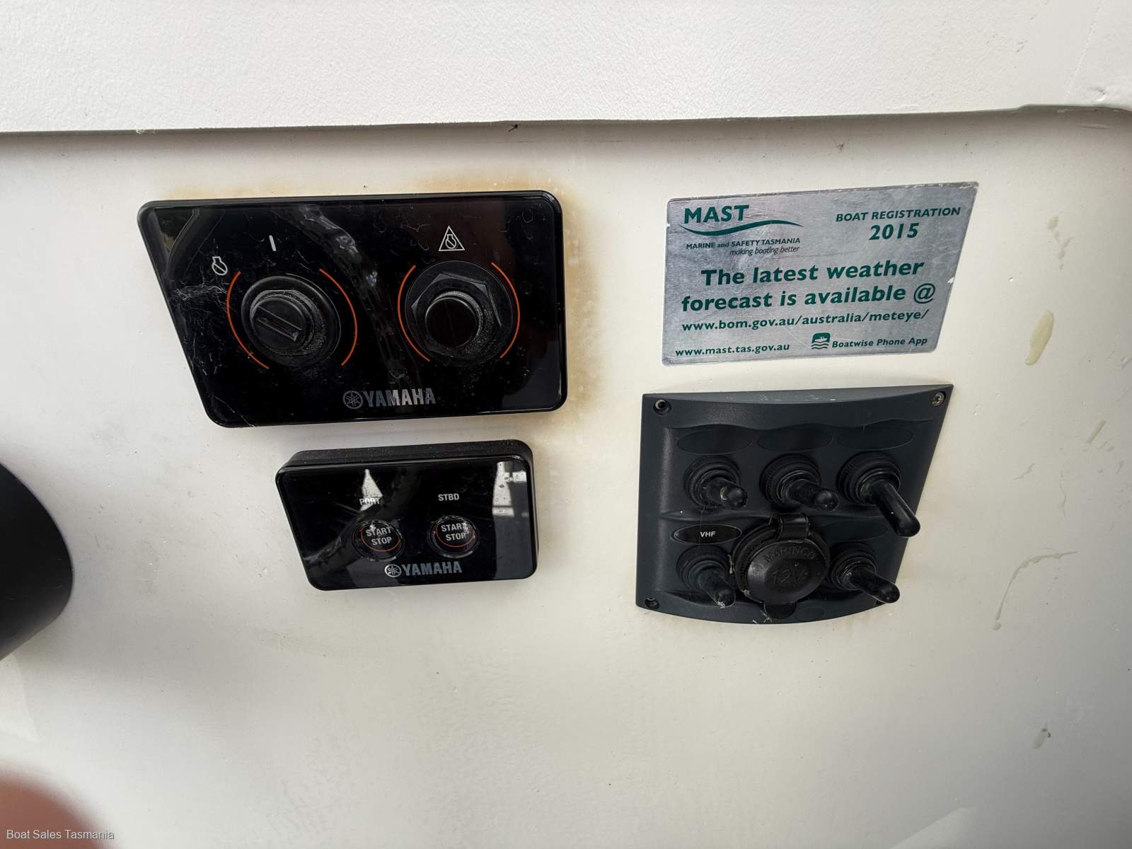 Cape Cat 24 Power Cat