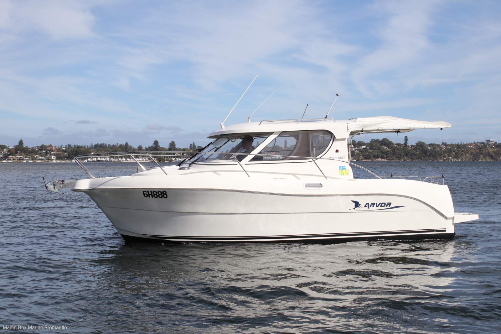 Arvor 700 Weekender with Cummins Diesel Shaft Drive