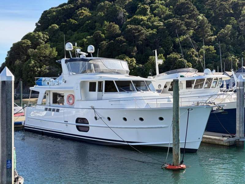 Beneteau Swift Trawler 52