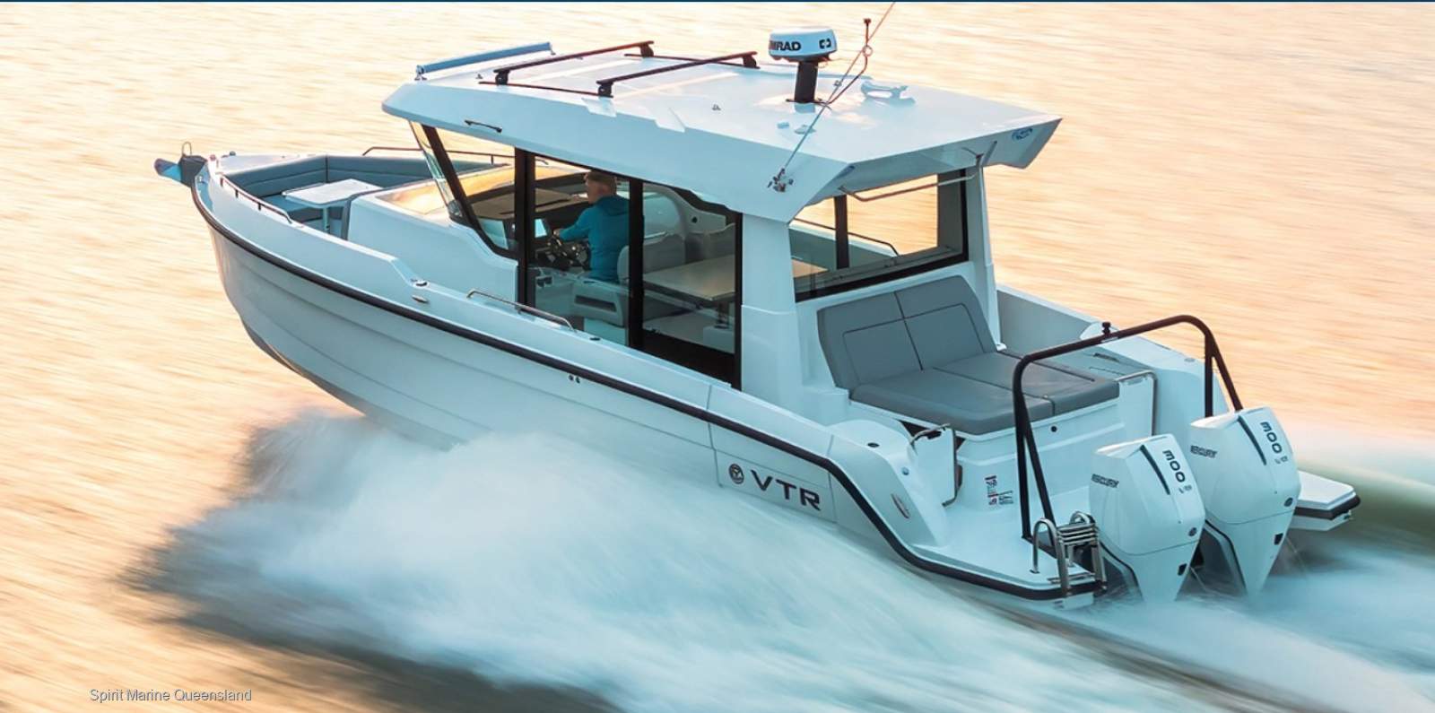 Cruisers Yachts 38 VTR Enclosed