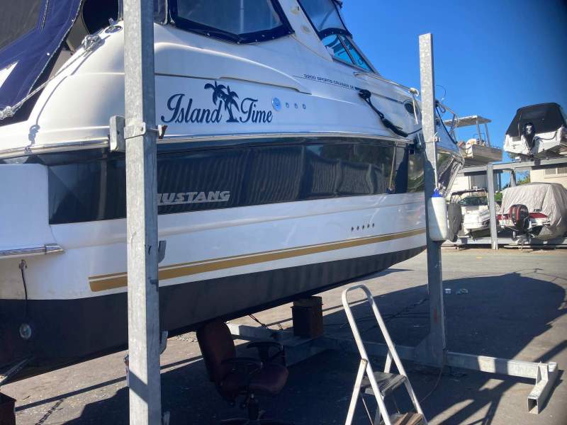 Mustang 3200 Sportscruiser 3200