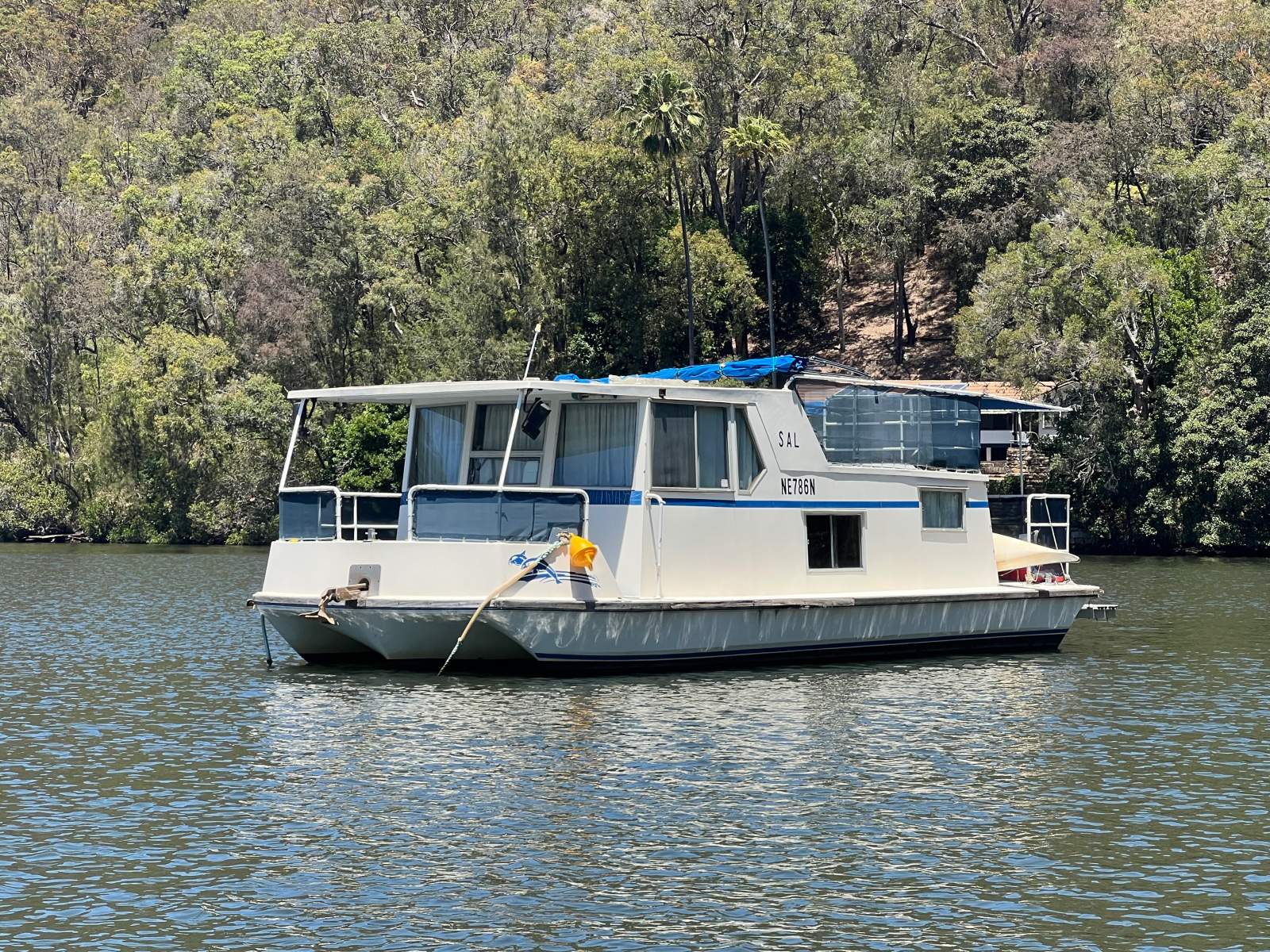 Fenwicks Houseboat 35 Sundeck River Cruiser - Cathedral Hull