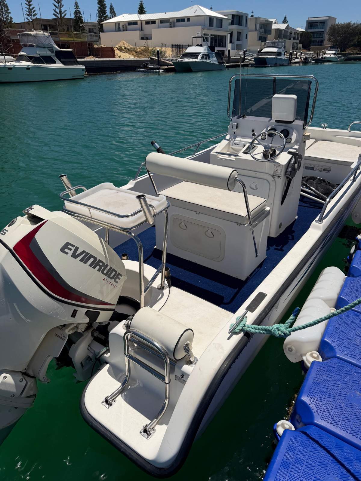 Ocean Whaler 565 2007 Ocean Whaler 565 115Hp Evinrude Etec Cray