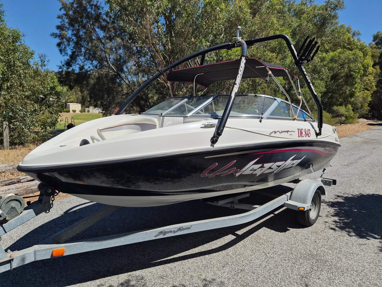 Sugar Sand Mirage 1800 240hp Jet Drive Bowrider